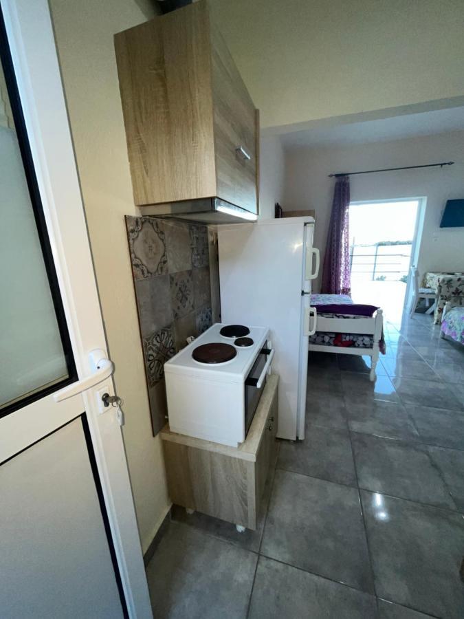 Villa Leonidas Koutsoupia Kókkinon Nerón Extérieur photo
