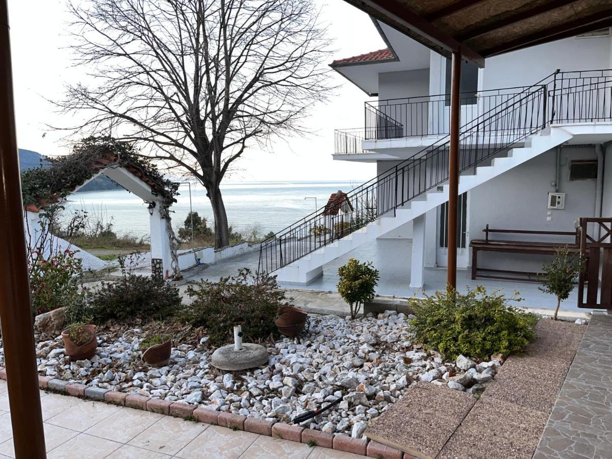 Villa Leonidas Koutsoupia Kókkinon Nerón Extérieur photo